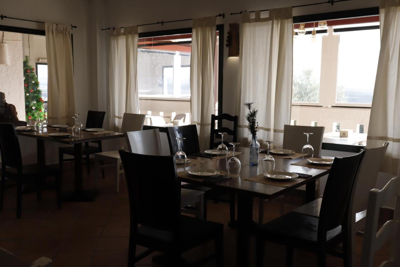 Hostal Restaurante Benalup Golf Kültér fotó