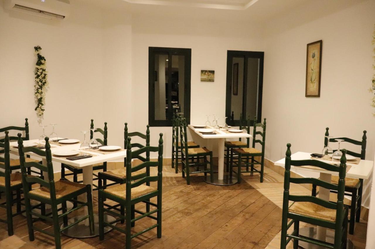 Hostal Restaurante Benalup Golf Kültér fotó