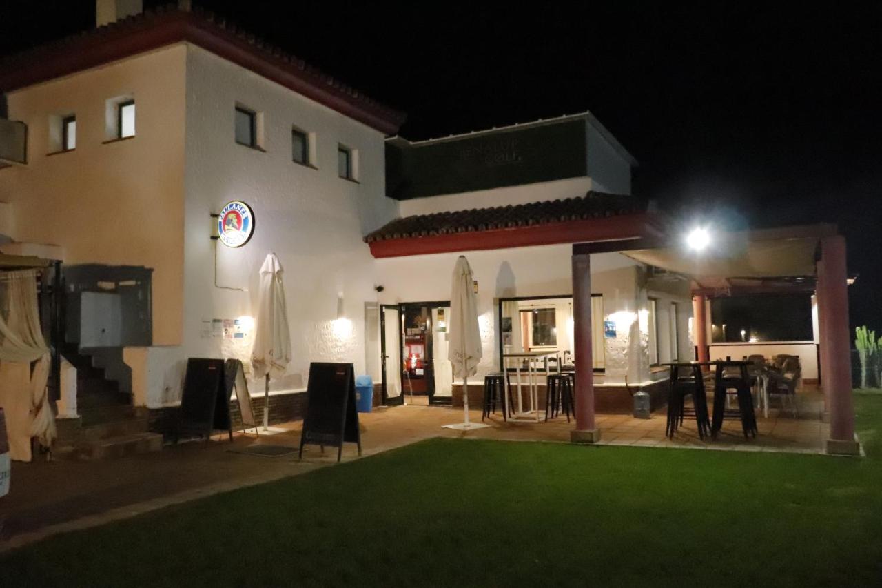 Hostal Restaurante Benalup Golf Kültér fotó